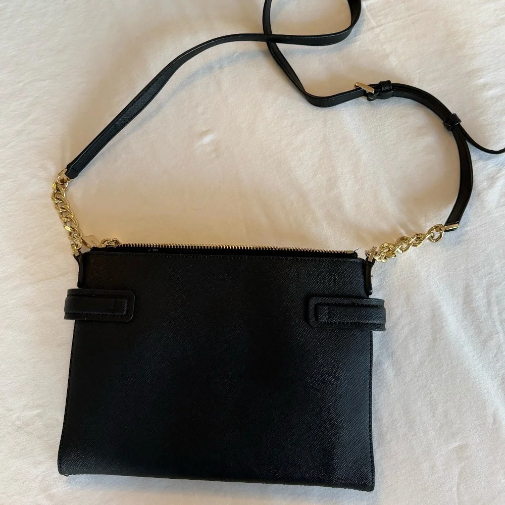 Michael Kors Crossbody - Picture 4 of 9